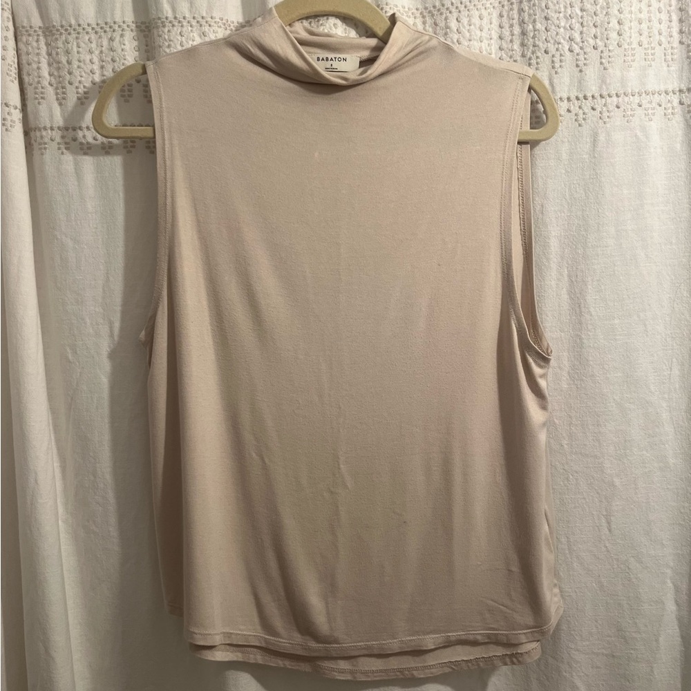 Aritizia Babaton Tan Cream Mock Neck Tank Top size Small